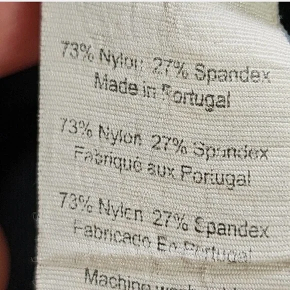 ALO Yoga Ripped Warrior High-Waist Leggings in Black - Picture 10 of 10